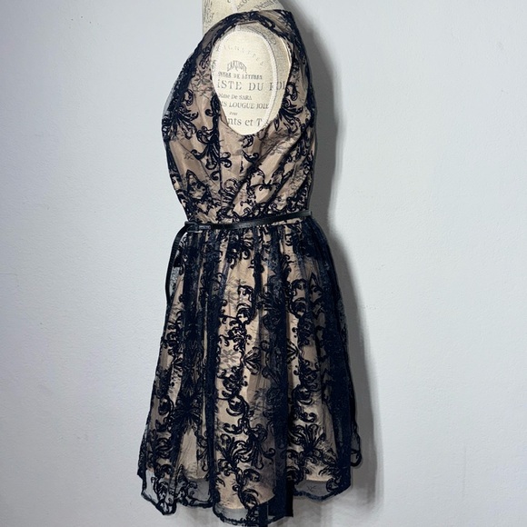 Jessica Howard Dress - Picture 2 of 4